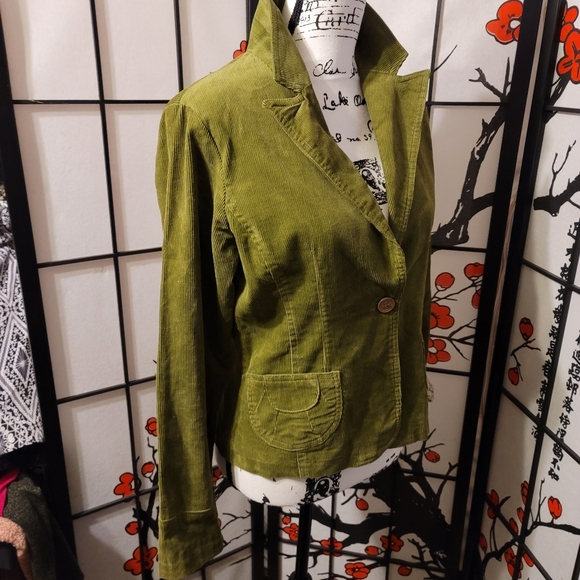 TWENTY-TWENTY LADIES SHORT OLIVE GREEN CORDEROY JACKET FLORAL LINING/SIZE MEDIUM - Picture 4 of 12